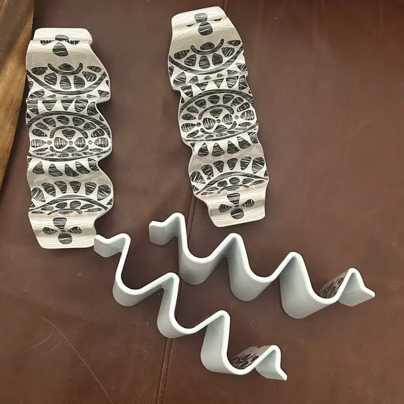Black and White Taco Holder Serveware with Intricate Patterns - Picture 2 of 3